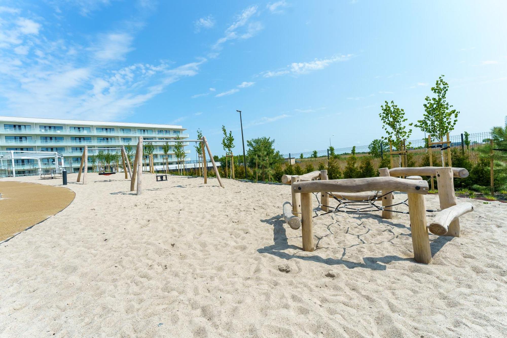 Polanki Aqua Nature Nielimitowany Dostep Do Strefy Basenowej - Saun Parking Free Kolobrzeg Exterior photo